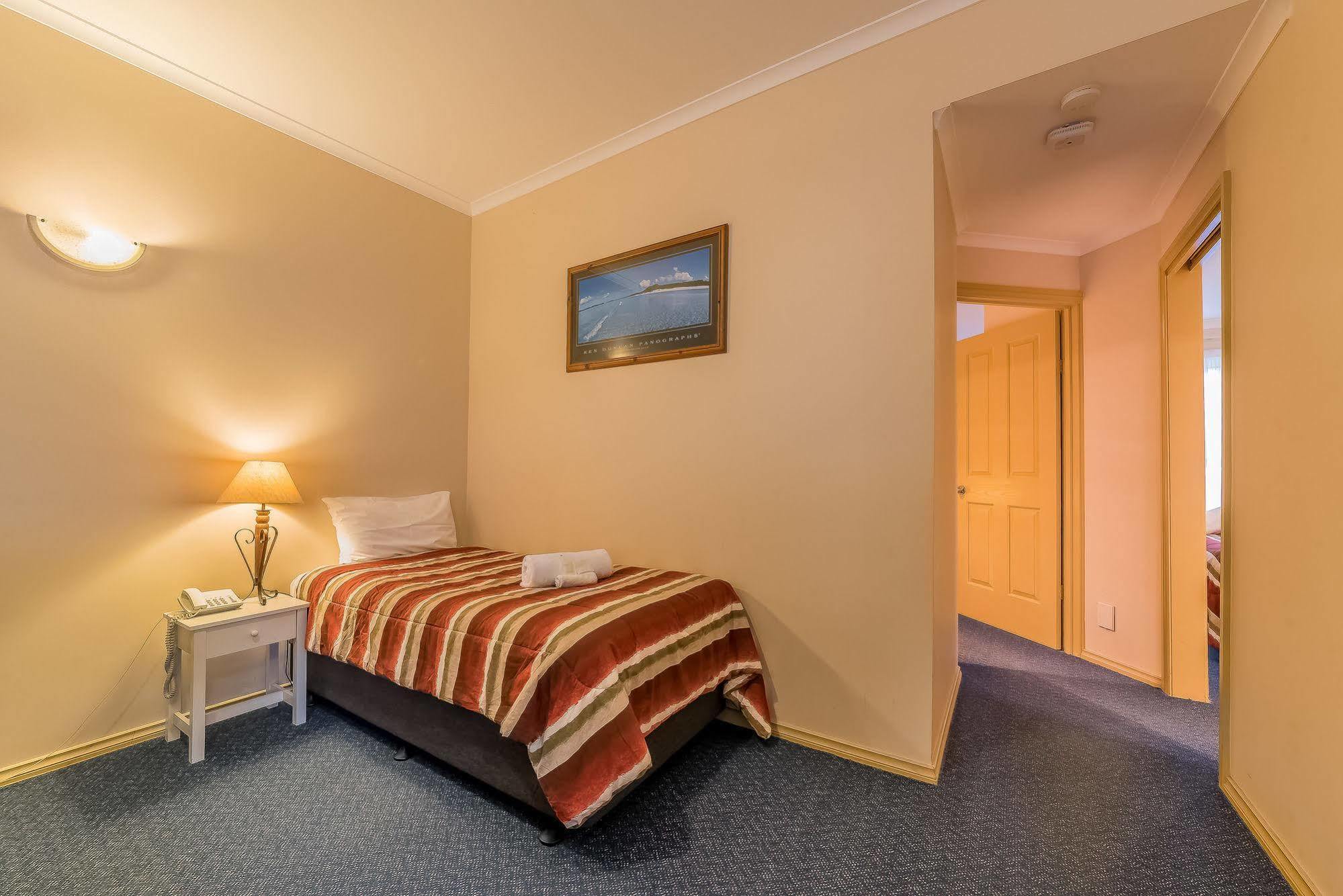 Seahorse Motel Cowes Bagian luar foto
